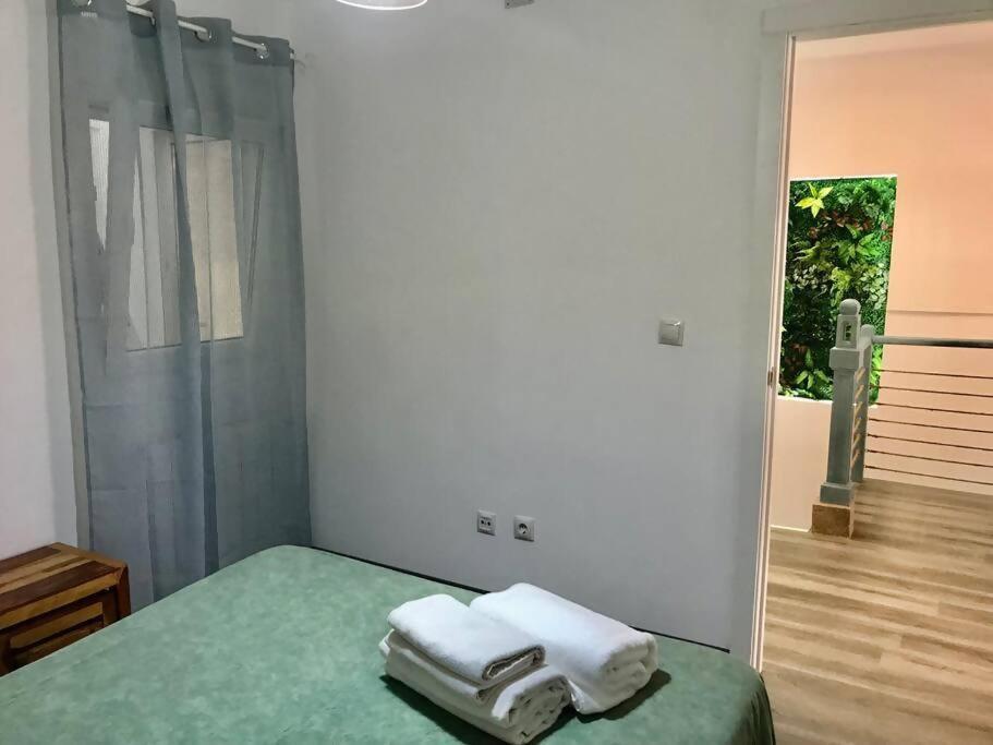 Precioso apartamento en Bueu 50 metros de la playa Exterior foto